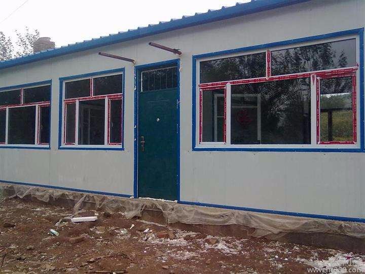 内蒙古工地活动房租售赤峰钢结构彩钢房 - 天津祈虹彩钢钢.