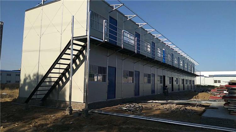 山东活动房实体厂家 活动房墙板批发 活动房墙板价格 - 山东华晟达钢