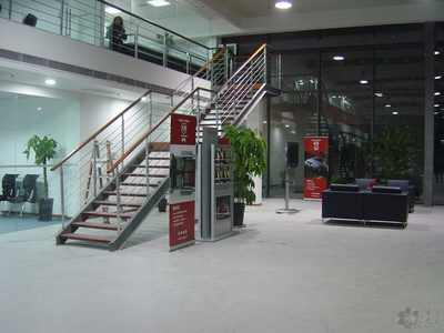 苏州h型钢集装箱活动房钢结构楼梯焊接制作施工钢结构厂房承建施工